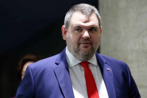 Пеевски към Величие: Нали знаете колко хора имам аз, никой няма повече от мен
