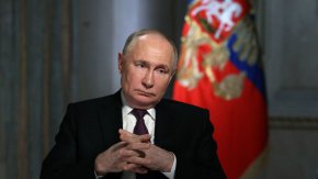   Върху Русия действат 28 595 отделни ограничения: Путин