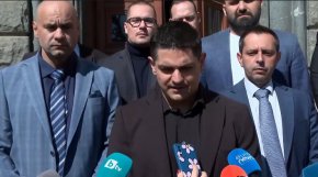 Радостин Василев: Киселова извърши самоубийствен акт, отива на прокуратурата 