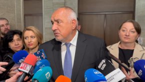    Борисов даде живот на кабинета до ЧНГ: Ще търпя до влизането в Еврото