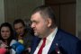  Хубаво е Борисов да свали Доган окончателно от гърба си: Пеевски