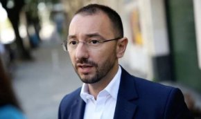 Слагам на една маса и Терзиев, и Бонев - година и половина нищо не направиха за София: Хекимян