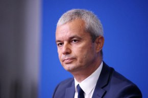 Възраждане съветва Радев: Да пита КС дали това деяние на Киселова отговаря на Конституцията