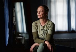  Жители на ловешкото село Стефаново с подписка срещу писателката Розмари де Мео заради "системен тормоз"
