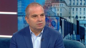 Няма ги вратичките, с които да бъде излъгана системата за обучение на шофьори: Караджов