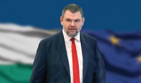Пълна подкрепа на правителството: Пеевски