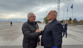   Борисов лично посрещна шефа на Райнметал