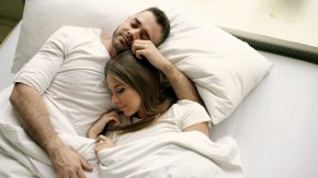 Любовта ни приспива: Изследване