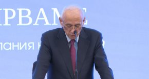 Опазването на общественото здраве чрез имунизации остава един от най-устойчивите ни приоритети: Силви Кирилов