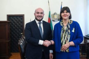   Кьовеши гостува на правосъдния ни министър 