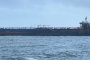 Екипажът на танкера край Ахтопол получи храна и вода