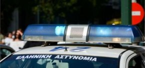  Хванаха трима гръцки пътни полицаи със 120 000 евро от рушвети