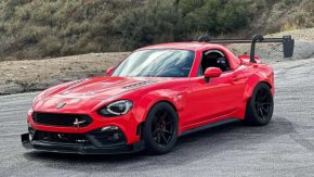 Fiat 124 Spider получи неочаквана смяна на двигателя. Ето как се случи