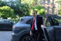 Кметът с Поршето да не говори за градски транспорт - не се е качвал: Лаф на деня, А. Зографски