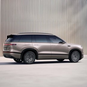 Луксозният Volkswagen ID.Era 9X дава сериозен намек за следващото поколение Touareg