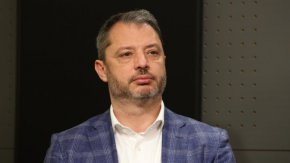   7% инфлация, 7% дефицит - какво оставя Гюров: Д. Добрев     