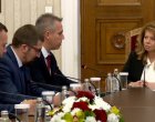 Тръгваме по гръцки сценарий, да се проведат разговори за връщане на българския лев: Възраждане при Йотова