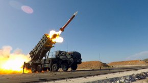 Гърция изтегля системите Patriot, бранещи небето над България 