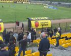 Миньор Перник изпадна от Втора лига, фенове потрошиха стадиона