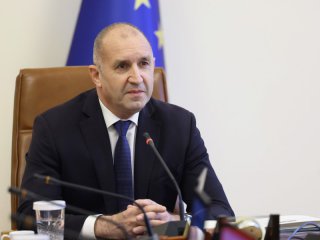 ЕК започва процедура по прекомерен дефицит срещу България, възможни са санкции: Радев