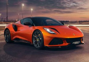 Lotus засилва фокуса върху спортното си наследство с новия Emira 420 Sport