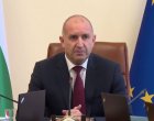 Научихме, че ще купуваме F-16, ще режем майчинството и ще намаляваме пенсиите - нищо не е вярно: Радев