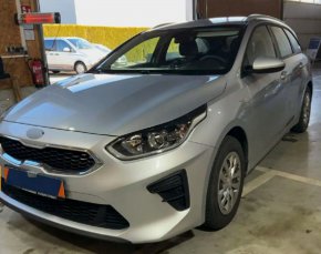 Софийска автокъща завлече десетки клиенти с близо 200 000 евро 