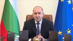 Военните самолети и цистерни напуснаха Летище София: Радев