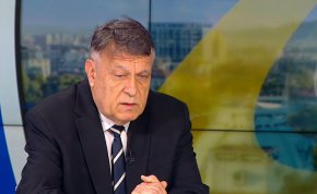 Трябва оценка на учениците за дисциплина: Министърът на образованието и науката