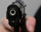 Мъж насочи пистолет срещу друг заради куче в Поморие