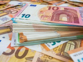 €2,5 млрд. при 4,65% лихва изтеглиха Гълъб и Радев, тече румънски сценарий за стагфлация: Депутат