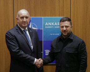 Радев се срещна със Зеленский в Анкара
