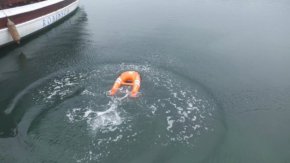Демонстрираха как воден дрон може да спасява хора в Царево