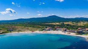 Синьо лято на Нестинарка, Царево днес: ФОТО НА ДЕНЯ          
