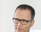  Очаква се във вторник (14 юли) бившият изпълнителен директор на Българската банка за развитие (ББР) Стоян Мавродиев да бъде екстрадиран от Сърбия в България.  Преди седмица Сърбия разреши екстрадицията на Мавродиев, без да води заседание.   Бившият шеф н