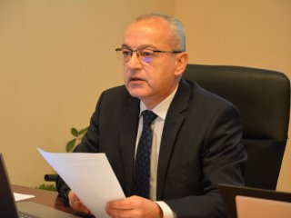  Гълъб махна лимита на заплатите, сега им вика "неморални": Факти от П. Москов  