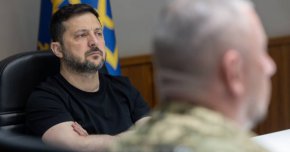FT: Зеленский обмисля смяната на Сърски, за да излезе от кризата
