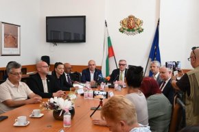  Възраждане на световния балетен конкурс във Варна иска министър Милошев