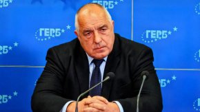 Първо щял да взривява важна инфраструктура, после стана играчка: Борисов за дрона