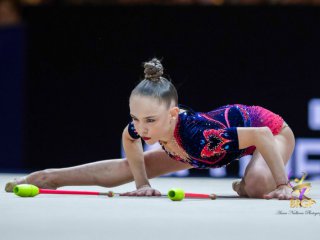 Стилияна Николова стана световна шампионка на бухалки