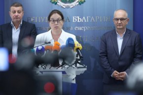 Американските AES Гълъбово и Марица изток 3 остават в резерв при проблем с АЕЦ Козлодуй