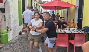 
Песни и танци от Пуерто Рико: ВИДЕО НА ДЕНЯ