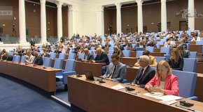 НС отчете десетки незапълнени позиции в ключови държавни органи