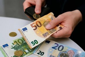 147,48 евро вече е разликата между пенсиите на мъжете и жените