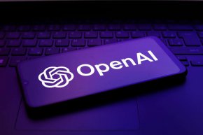 След десетки хиляди инциденти OpenAI спря обучението на най-мощните си ИИ модели