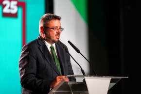   От Шумен Йотова и Вълчев започнаха разговора за България