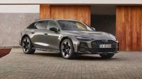 Новият Audi A6 Allroad е с 11 см по-широк, три екрана и регулируемо въздушно окачване