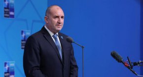 Няма как да бъдат задействани член 4 и 5 по договора на НАТО, има и по-тежки атаки: Н. Пр. Радев