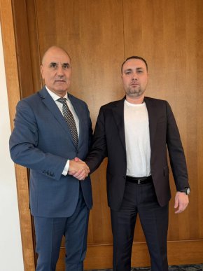 Шефът на кабинета на Зеленский е бил на неофициално посещение у нас 