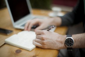 Левичарите са по-страхливи и по-гневни: Университетско изследване  